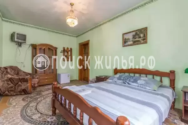 «Над аквалоо»