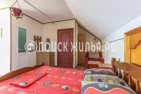 «Над аквалоо»