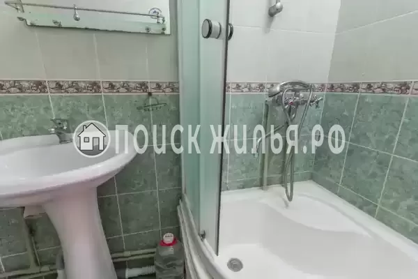 «Над аквалоо»