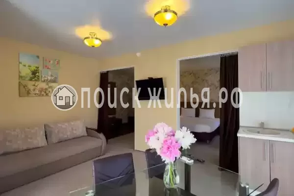 Частный сектор «Апартаменты Lazurniy Bereg»