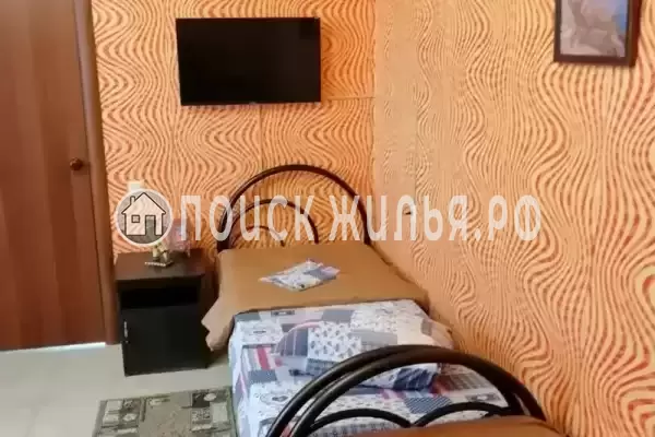 «На янтарной 18»