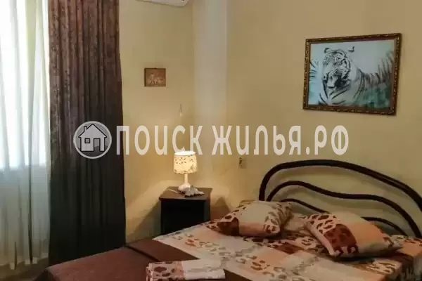 «На янтарной 18»