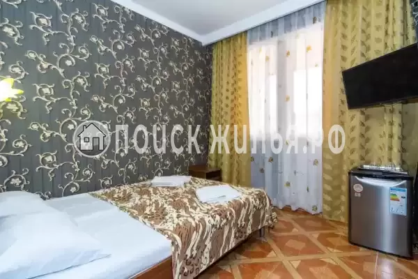 Отель «Лакис»