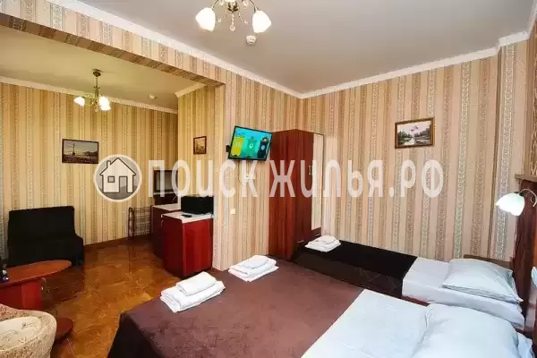 Отель «Лакис»