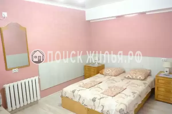 «На Толстого 32а»