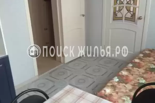 «На Толстого 32а»