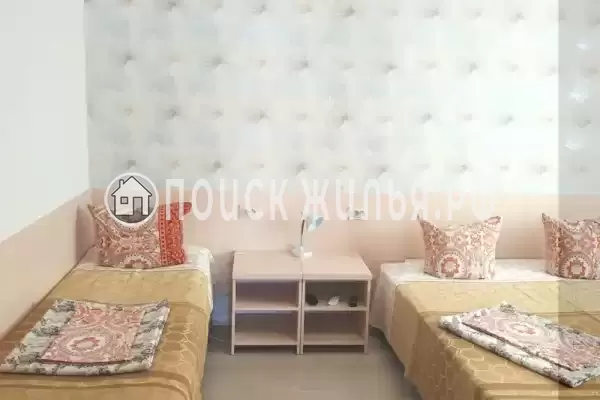 «На Толстого 32а»