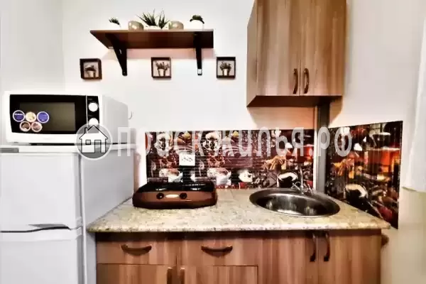 «Натали Fox»