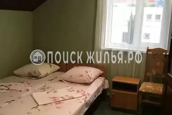 «На Пограничников»