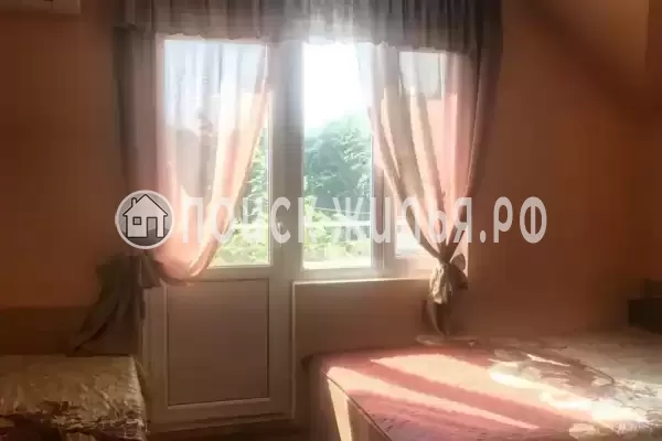 «Дельфин на Приморской»