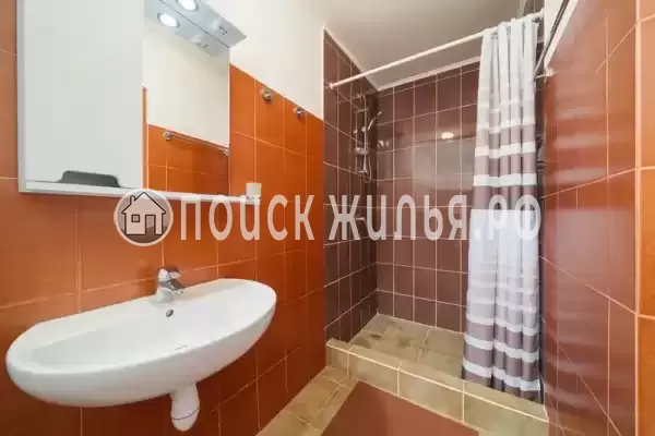 «Липатовъ»