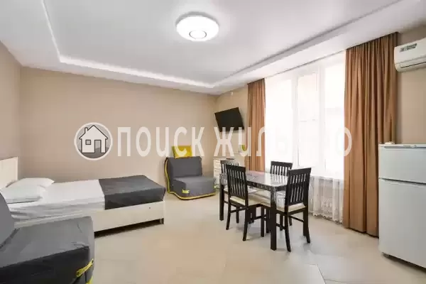 «На Ленинградской 19»