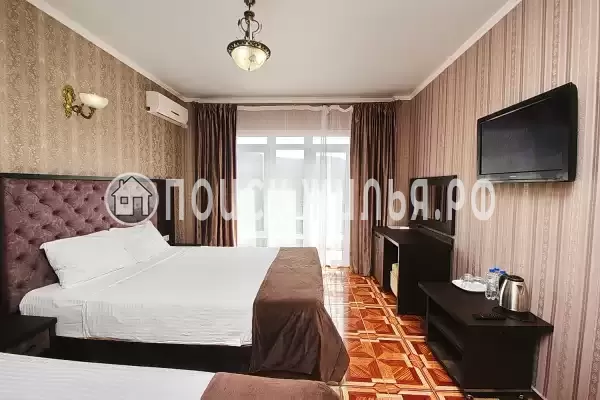 Отель «Кастро»