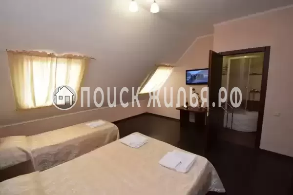 Отель «Кастро»