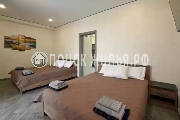 Отель «На море»