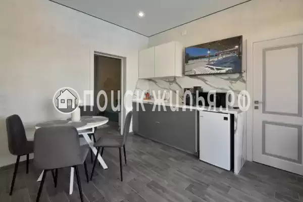 Отель «На море»