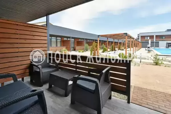 Отель «На море»