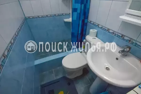 «На школьной»