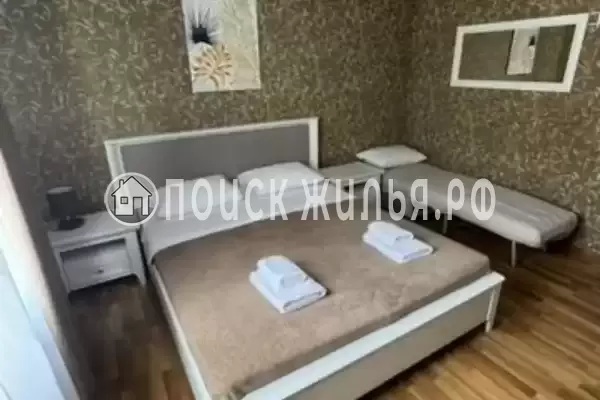 «На Урицкого»