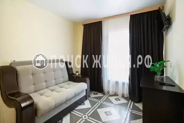 Отель «Анютины глазки»