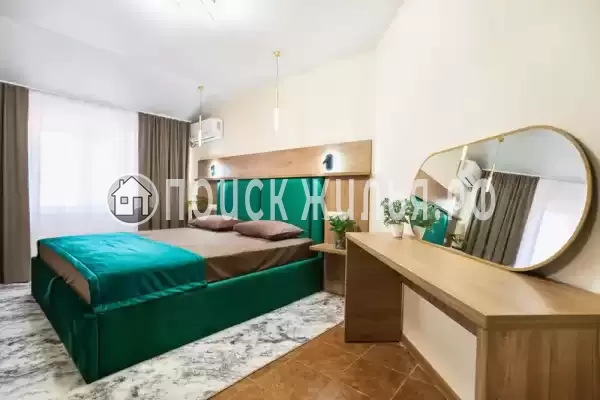 Отель «Анютины глазки»