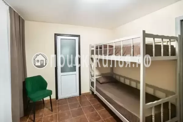 Отель «Анютины глазки»