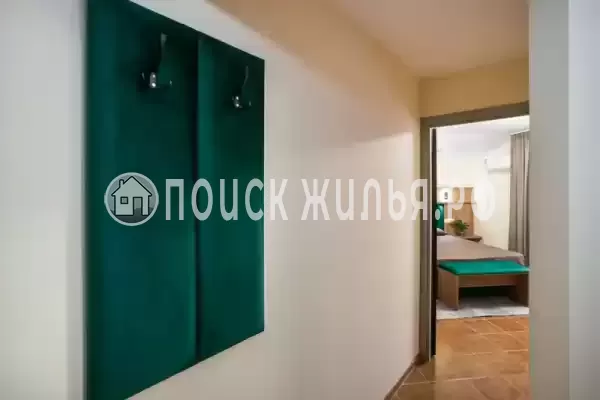 Отель «Анютины глазки»