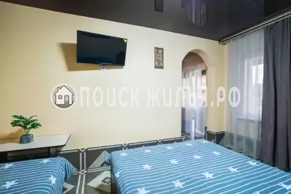 Отель «Анютины глазки»