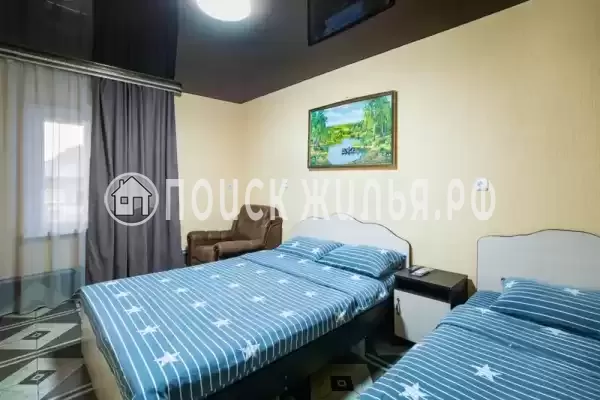 Отель «Анютины глазки»