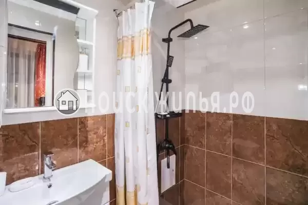 Отель «Анютины глазки»