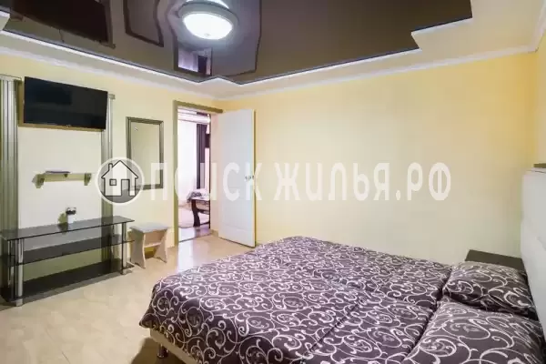 Отель «Анютины глазки»