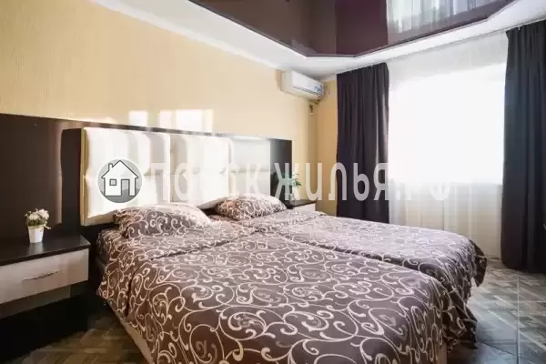 Отель «Анютины глазки»