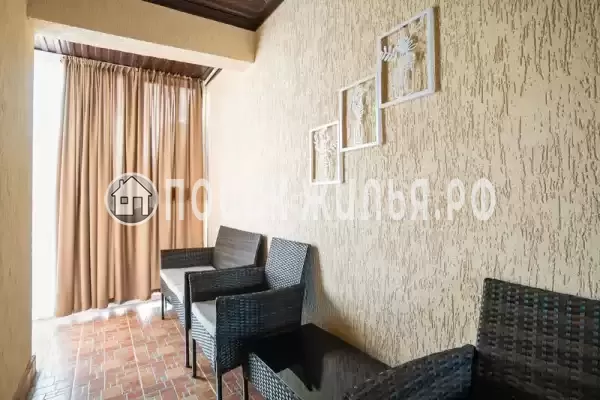 Отель «Анютины глазки»