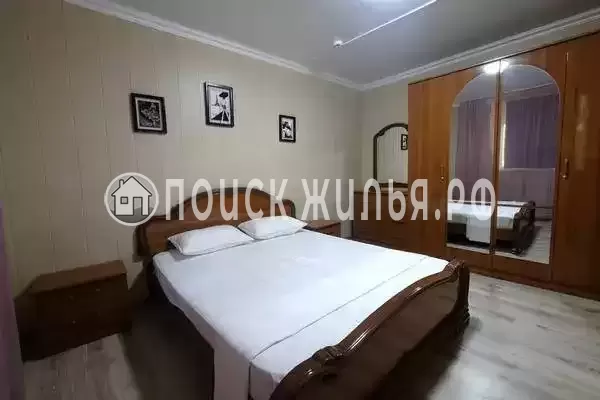 «Дельфин Холидей Парк Инал»