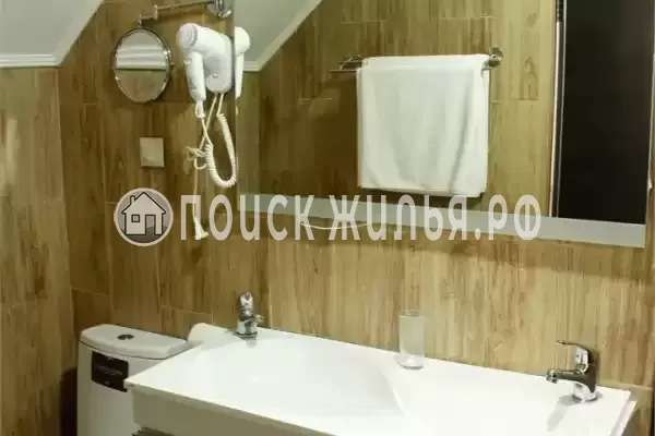 «Дельфин Холидей Парк Инал»