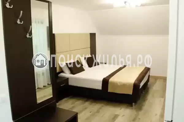 «Дельфин Холидей Парк Инал»