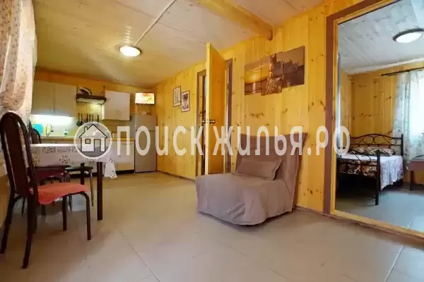 Частный сектор «Деревянные Коттеджи на Лазурном»