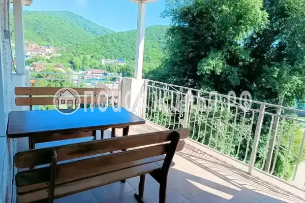 Частный сектор, Красных Партизан, д.37Б