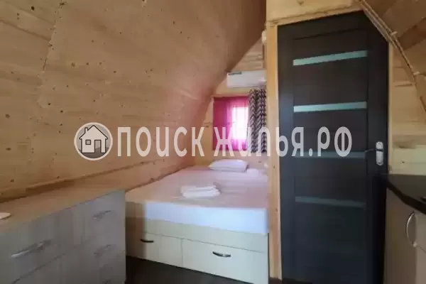 «Деревня хоббитов»