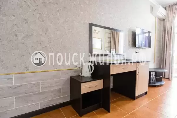 Гостиница «ДиКрис»