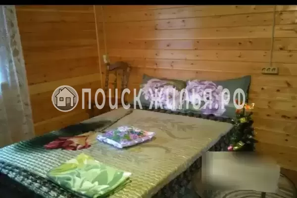 Частный сектор «Домик под клëнами»