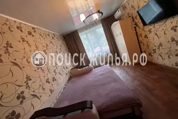 Частный сектор «Двухкомнатная в центре»