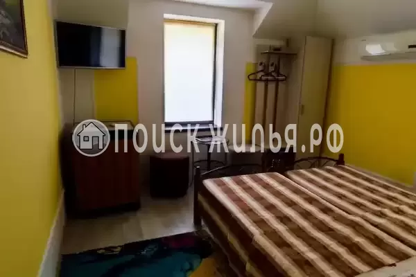 «Дивный островок»