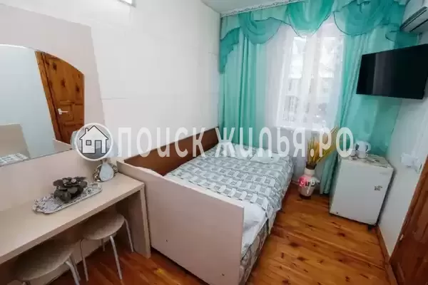 Пансионат «Поющие в терновнике»