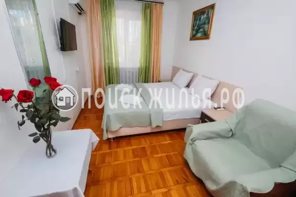 Пансионат «Поющие в терновнике»