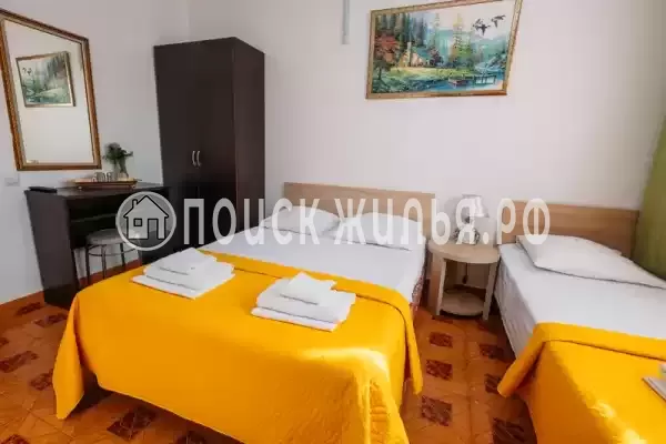 Пансионат «Поющие в терновнике»