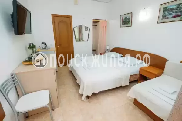 Пансионат «Поющие в терновнике»