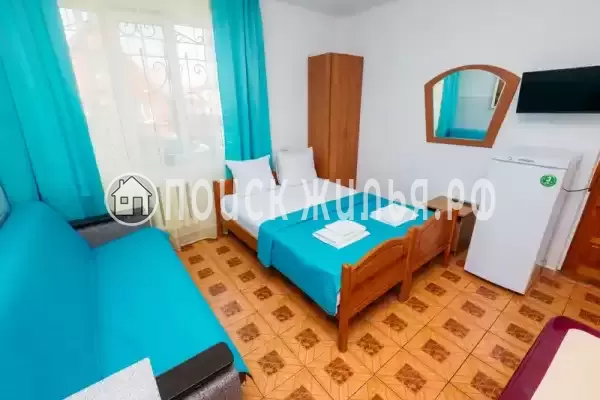 Пансионат «Поющие в терновнике»