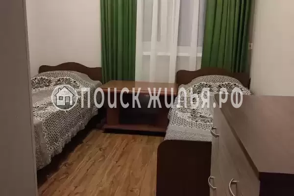 «Под шелковицей» «Под шелковицей»