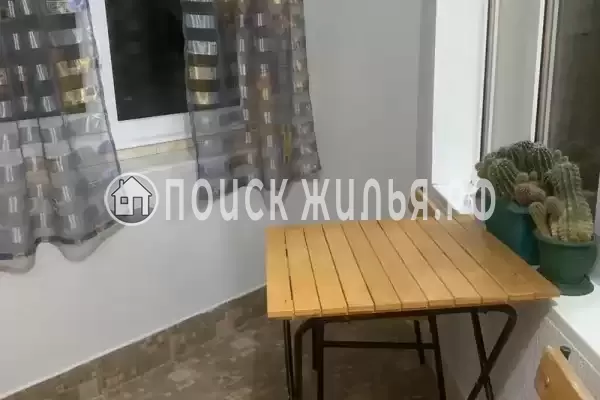 «Под шелковицей» «Под шелковицей»